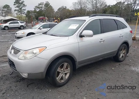 2010 Hyundai Veracruz Limited z USA, uszkodzony, nr VIN KM8NU4CC0AU120636